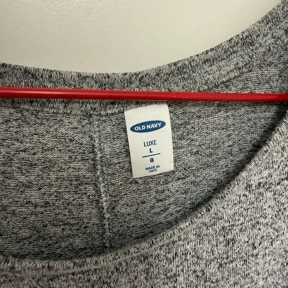 Old Navy Gray Sleeveless Women's Top in size L - Picture 2 of 7